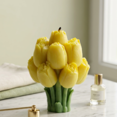 Tulip Bouquet Candle